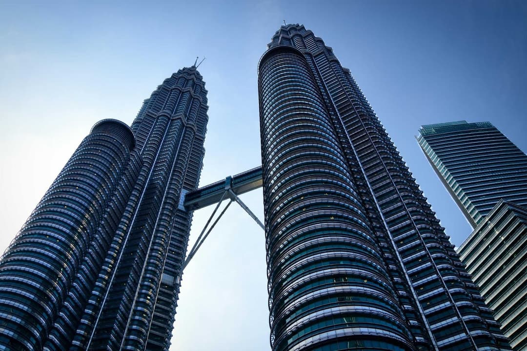 EOR vs Entity Setup in Malaysia