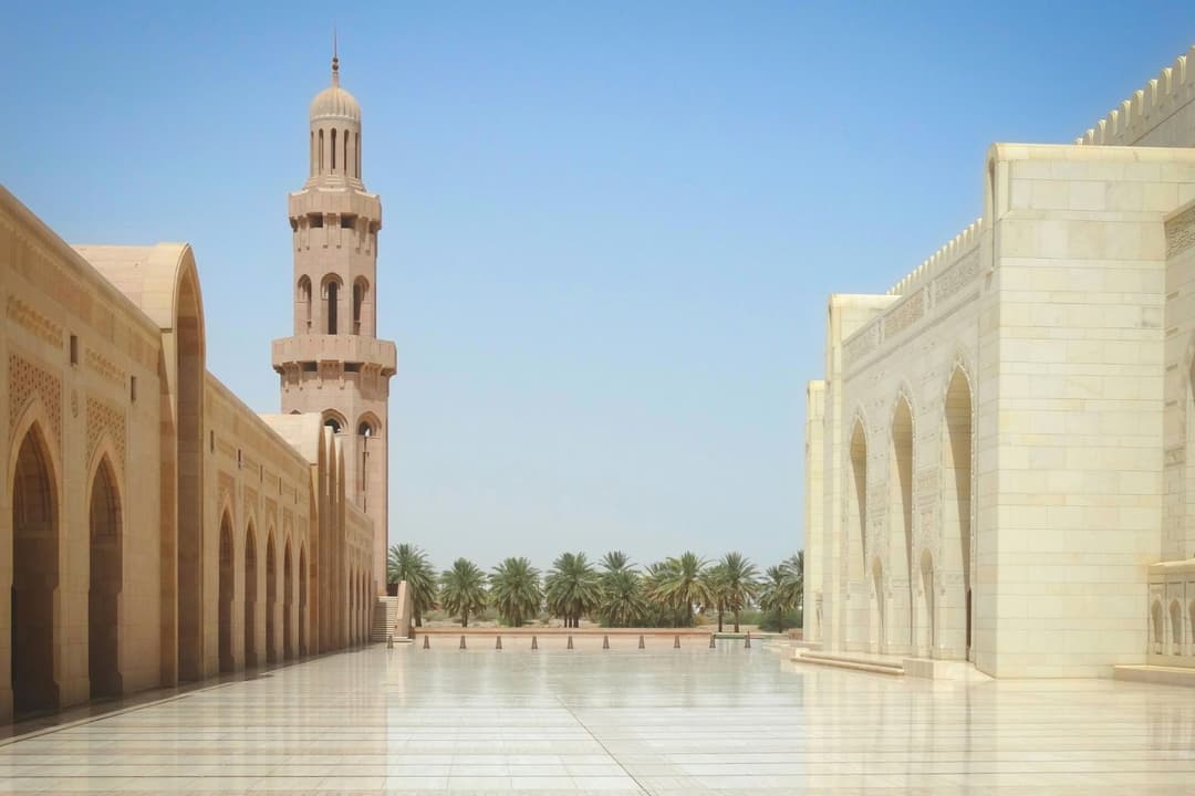 resident-director-services-oman