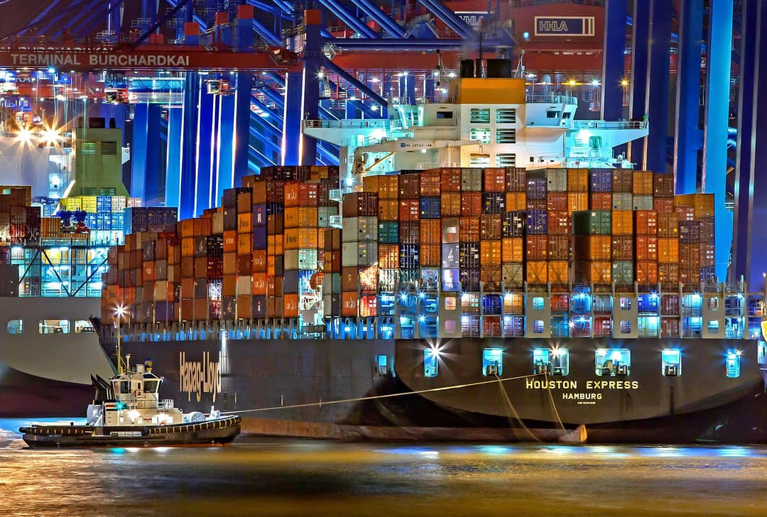 7 Steps to Manage Tariffs in a Trade War: Strategic Approaches for Business Resilience
