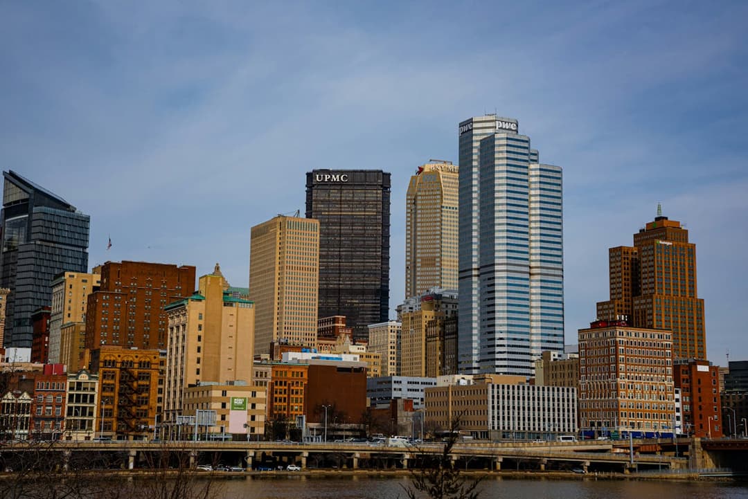 c-corporation-key-advantages-drawbacks-and-tax-considerations
